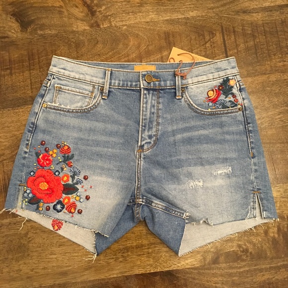 driftwood denim shorts